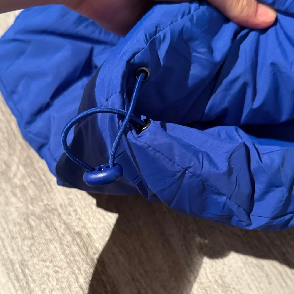 Royal Blue Puffer Vest - Women's Sleeveless Jacket - Picture 3 of 14